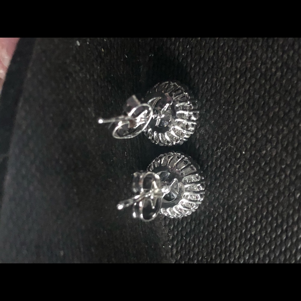 Gorgeous Gemstone Earrings - Picture 7 of 15